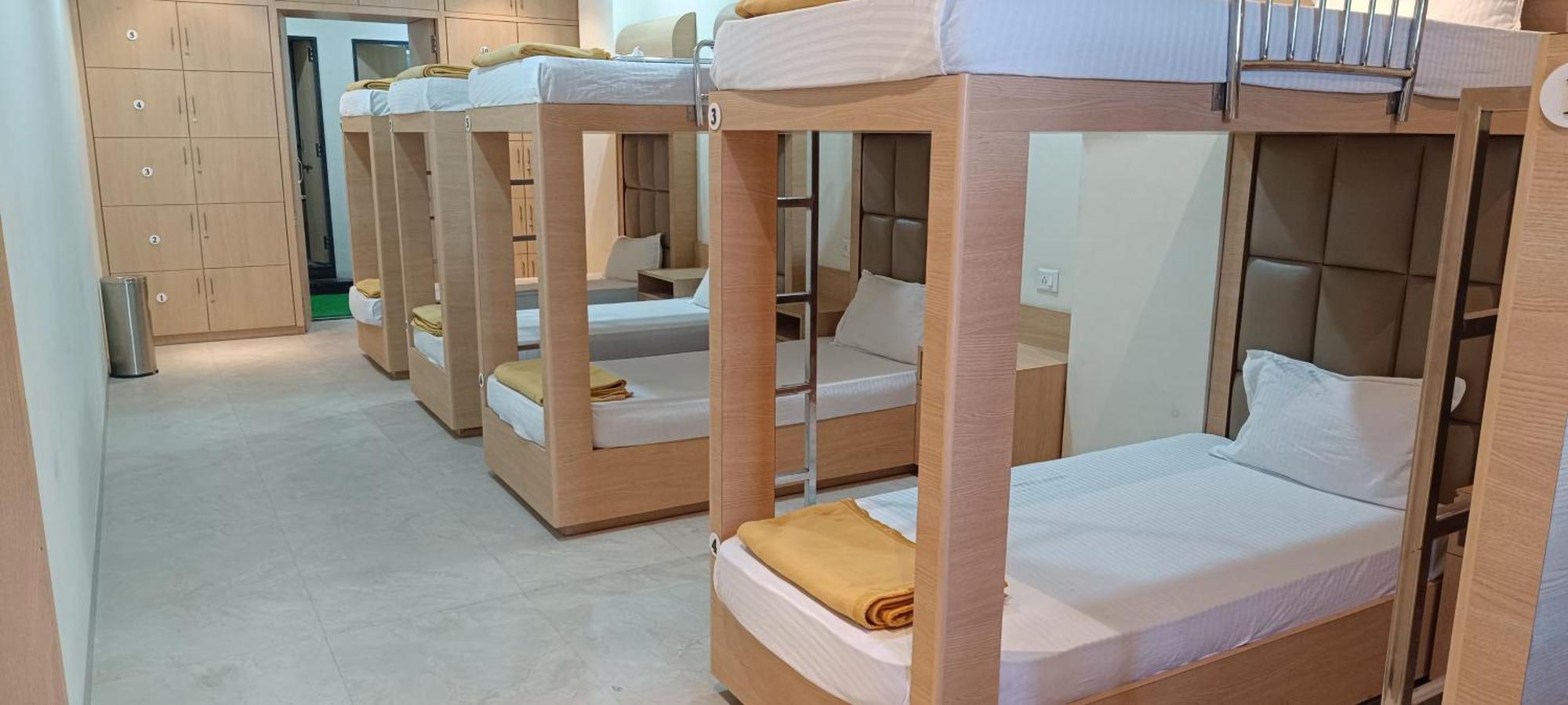 Unnati Stay Inn Vijayapura Биджапур Экстерьер фото