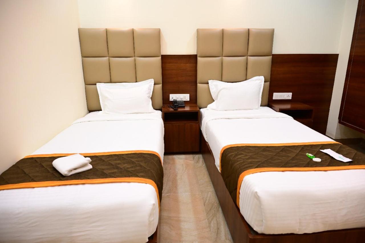 Unnati Stay Inn Vijayapura Биджапур Экстерьер фото